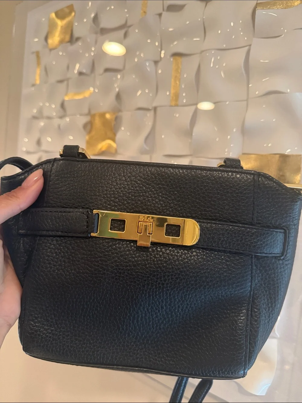 Lauren Ralph Lauren Black Leather Crossbody Bag with Gold Hardware’s
